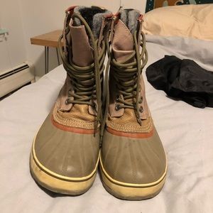 Sorel winter boots size 11